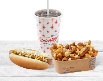 Picture of HOT-DOG, POUTINE & 20OZ BEVERAGE